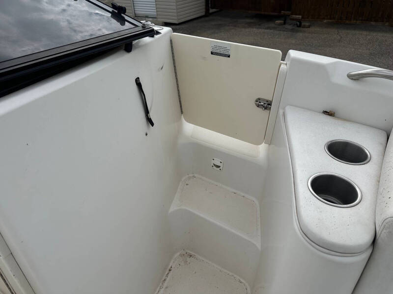 2006 EBBTIDE 2400SS