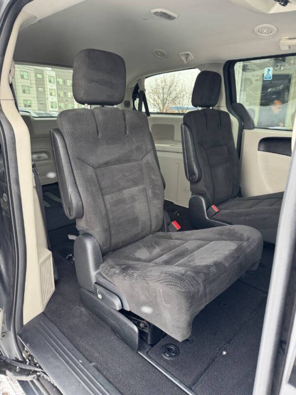 2017 Dodge Grand Caravan SE Plus