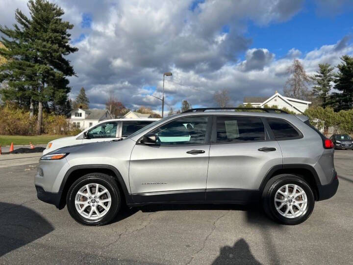 2016 Jeep Cherokee Sport