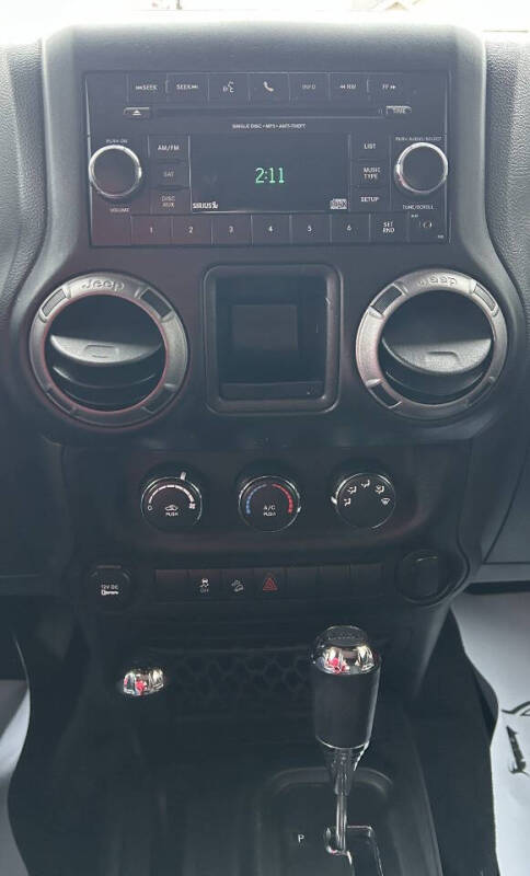 2017 Jeep Wrangler Unlimited Sport