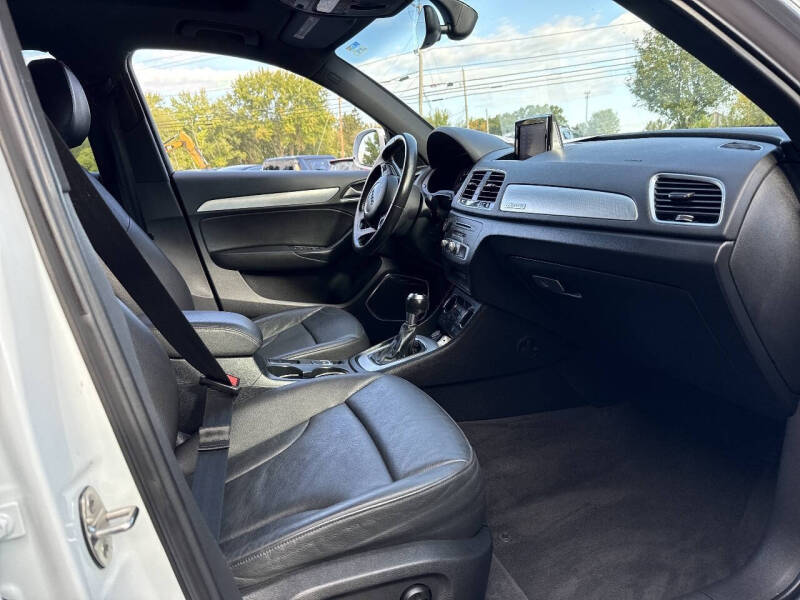 2016 Audi Q3 2.0T quattro Prestige