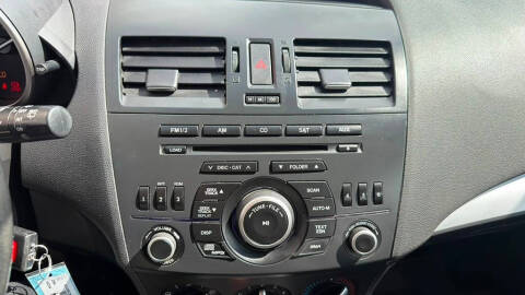 2012 Mazda MAZDA3 i Touring