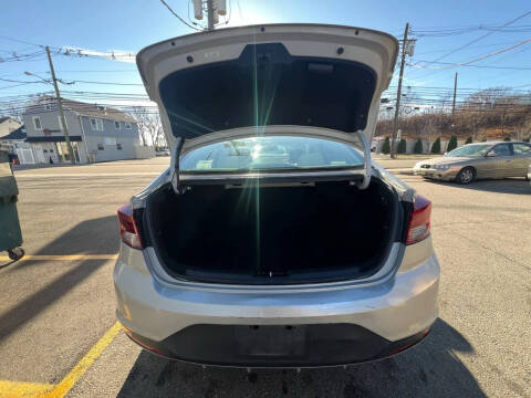 2020 Hyundai Elantra