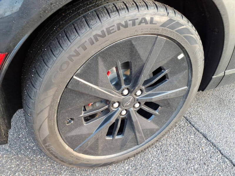 2025 Ford Mustang Mach-E GT