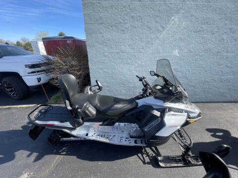 2017 Ski-Doo Freeride® 146 Manual Star