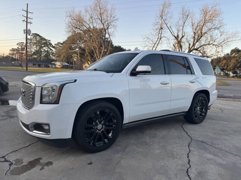 2015 GMC Yukon Denali's photo