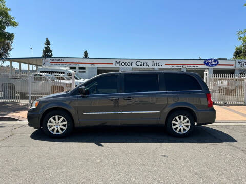2015 Chrysler Town and Country for sale at MOTOR CARS INC in Tulare CA