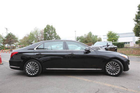 2017 Genesis G90