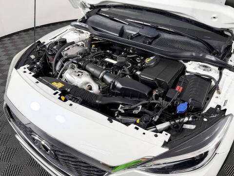 2017 Infiniti QX30 Premium