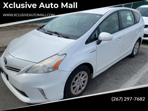 2012 Toyota Prius v Two