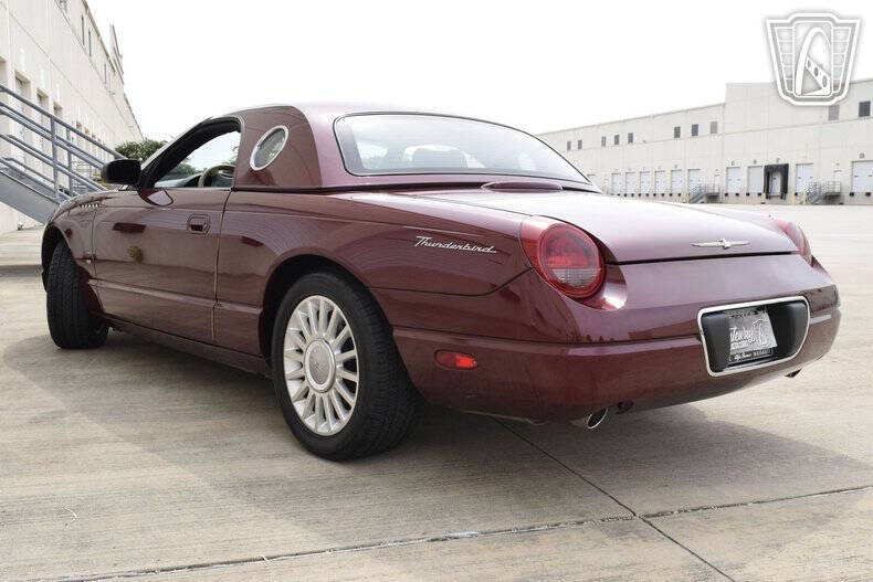 2004 Ford Thunderbird Deluxe