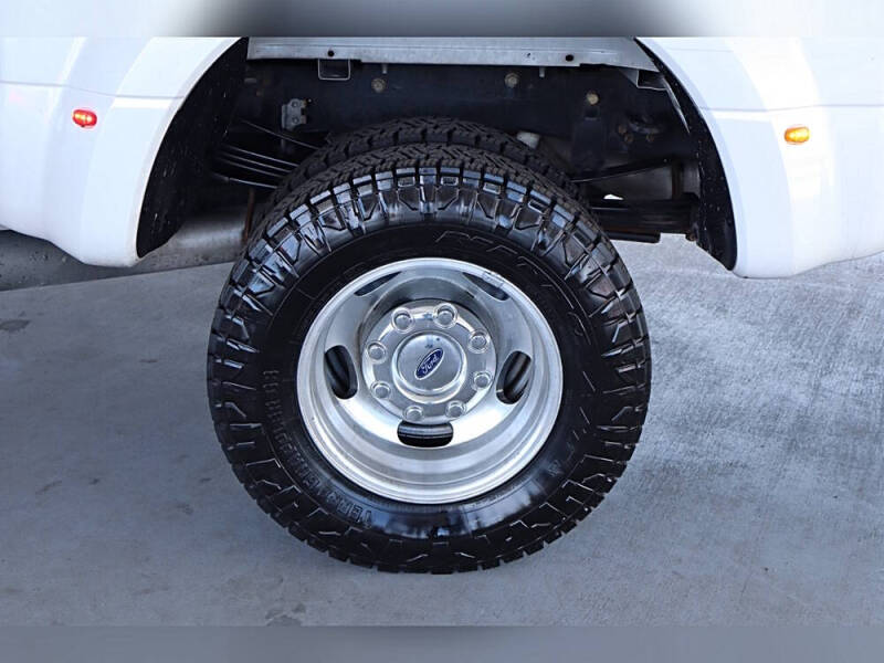 2017 Ford F-350 Super Duty Lariat