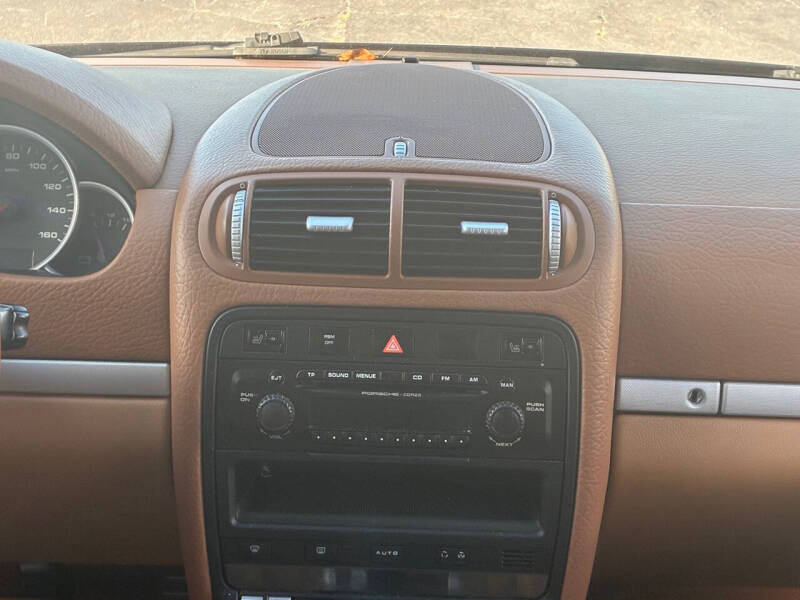 2005 Porsche Cayenne S