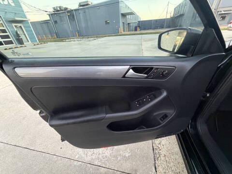 2016 Volkswagen Jetta 1.8T Sport