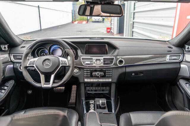 2014 Mercedes-Benz E-Class E 63 AMG S-Model