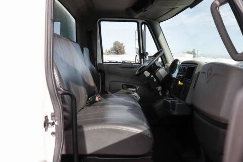 2019 International DuraStar 4300
