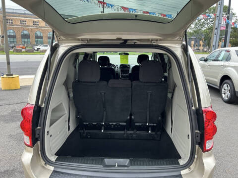 2013 Dodge Grand Caravan SE