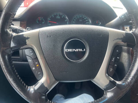 2009 GMC Yukon Denali