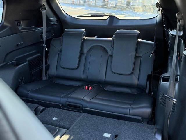 2023 Mitsubishi Outlander PHEV SE