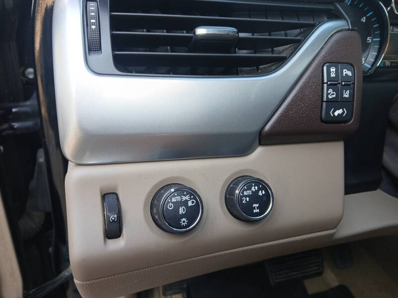 2015 Chevrolet Suburban LT