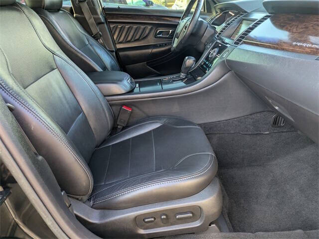 2015 Ford Taurus Limited