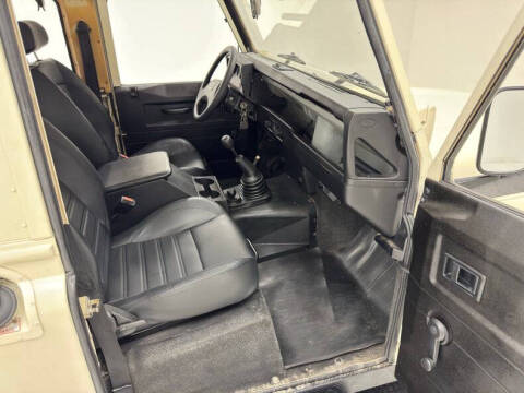 1987 Land Rover Defender