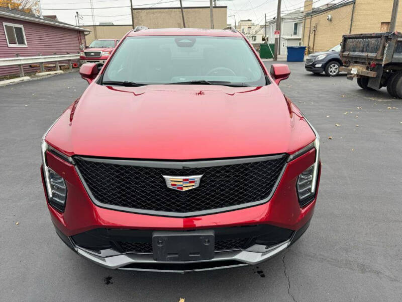 2024 Cadillac XT4 Sport