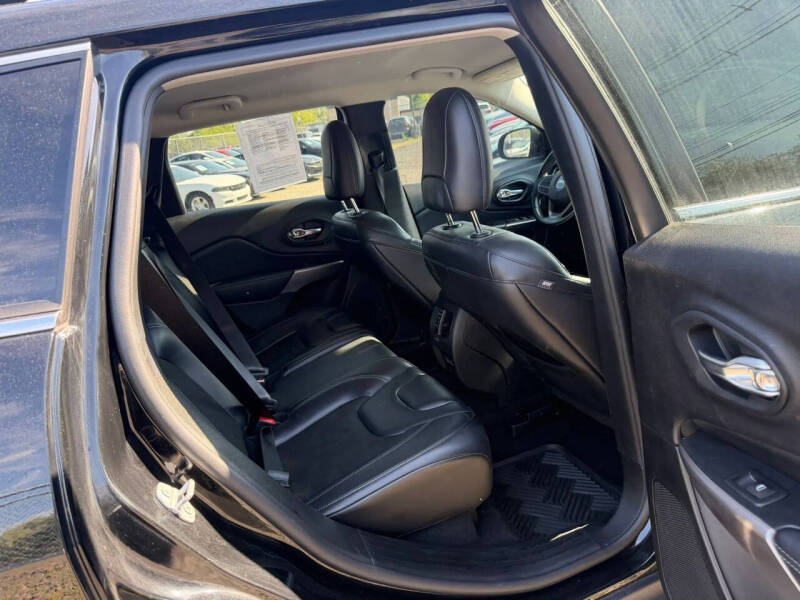 2021 Jeep Cherokee Latitude Plus