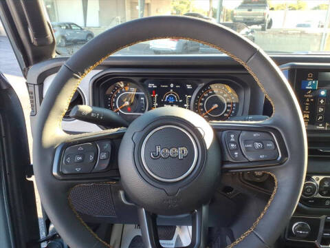 2024 Jeep Gladiator Sport S