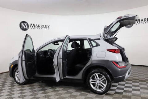 2022 Hyundai Kona SE