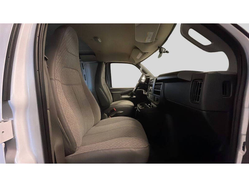 2026 Chevrolet Express 3500