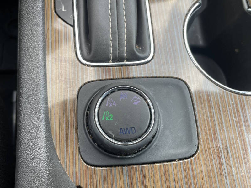 2017 GMC Acadia SLE-2