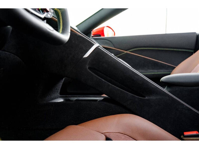 2025 Ferrari Roma Spider
