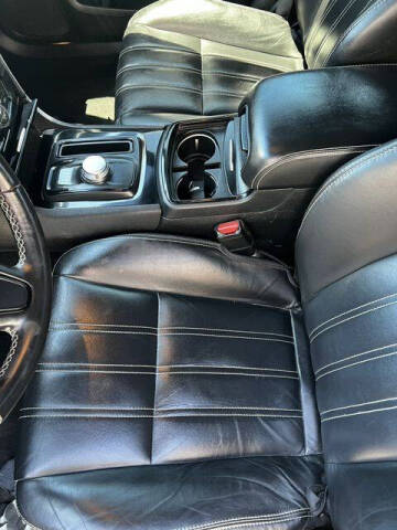 2019 Chrysler 300 S