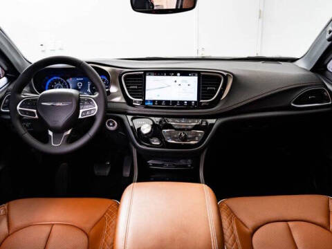 2024 Chrysler Pacifica Pinnacle