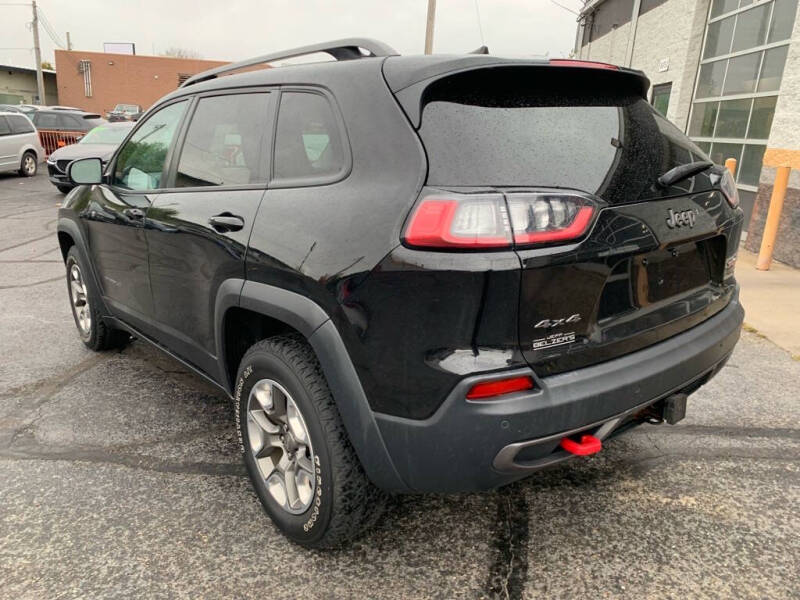 2019 Jeep Cherokee Trailhawk