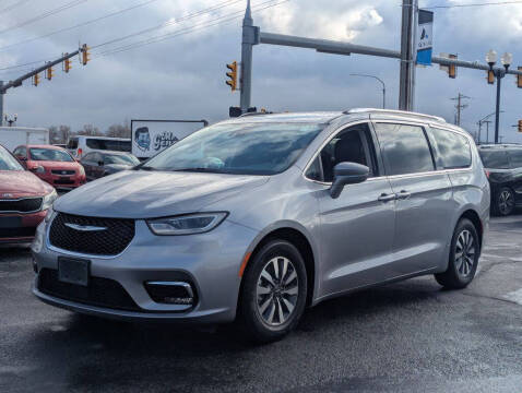 2021 Chrysler Pacifica Touring L