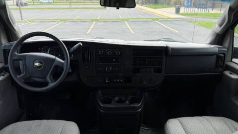 2018 Chevrolet Express LS 3500