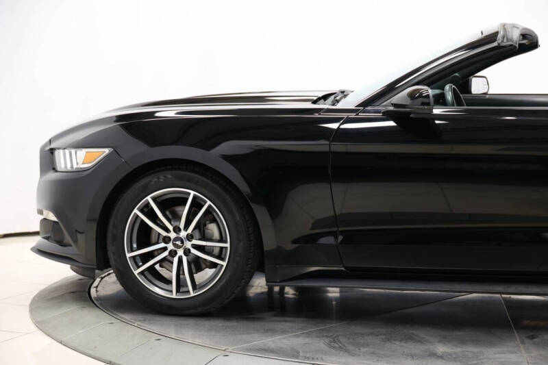 2016 Ford Mustang EcoBoost Premium