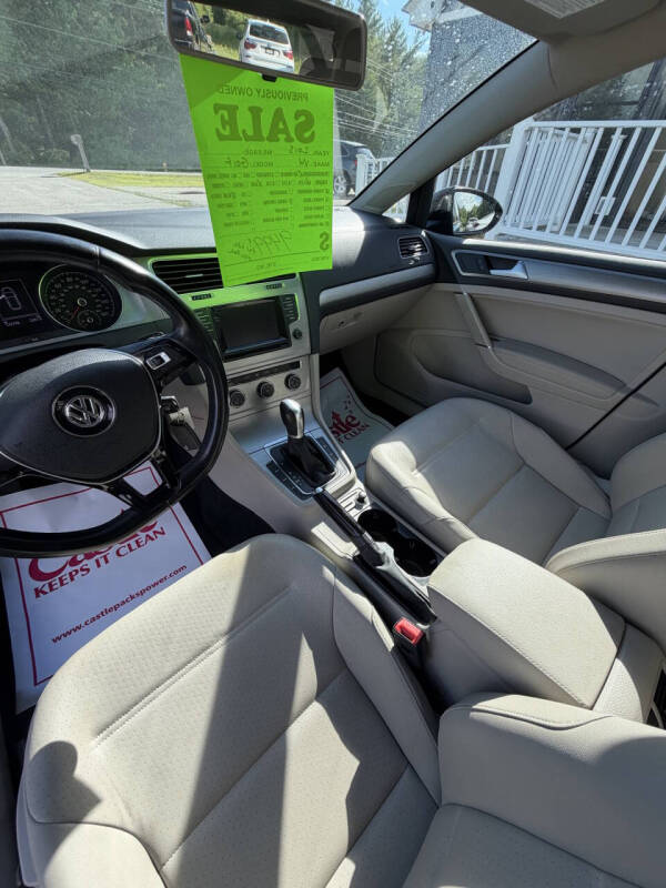 2015 Volkswagen Golf TSI S