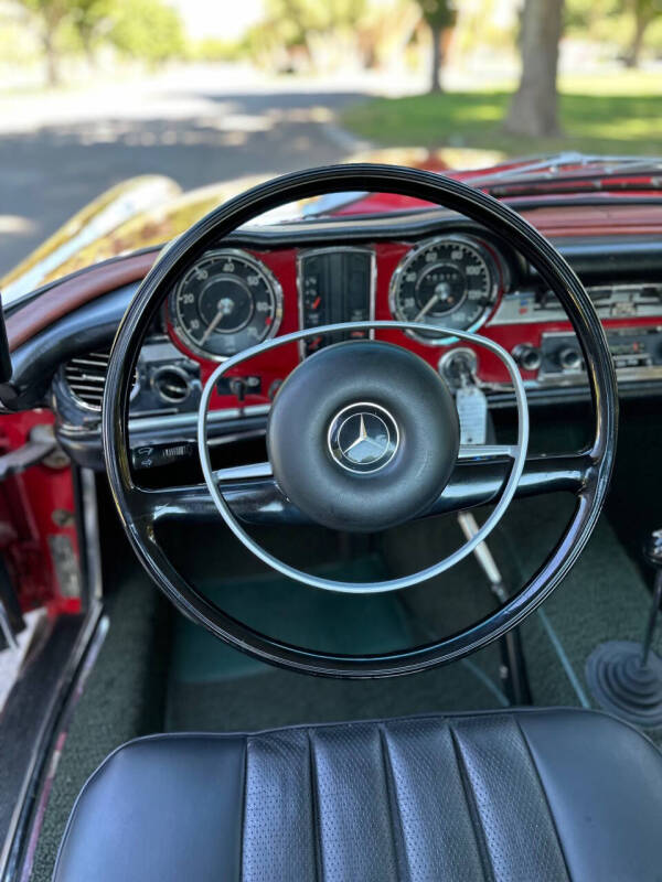 1968 Mercedes-Benz 280-Class