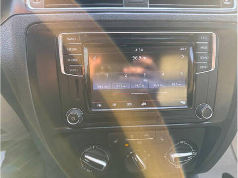 2017 Volkswagen Jetta 1.4T SE