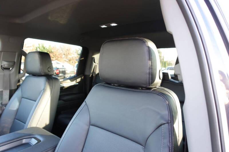 2024 GMC Sierra 1500 Elevation Standard