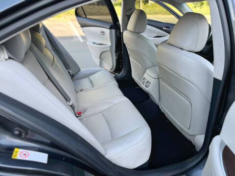 2011 Lexus ES 350