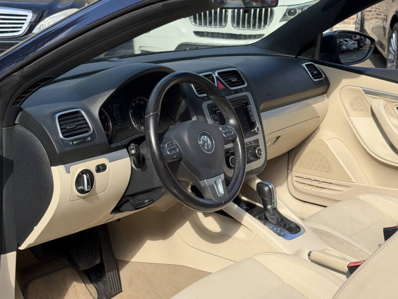 2012 Volkswagen Eos Komfort SULEV