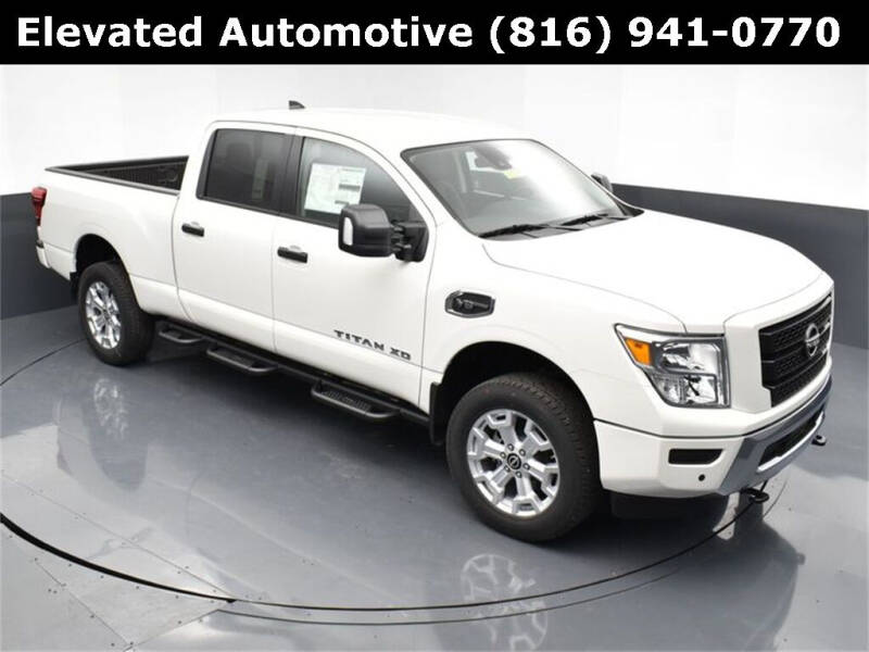 2023 Nissan Titan XD SV