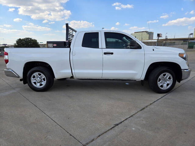 2018 Toyota Tundra for sale at MAYAS AUTO in Dallas, TX