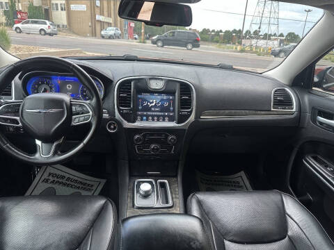 2021 Chrysler 300 Touring
