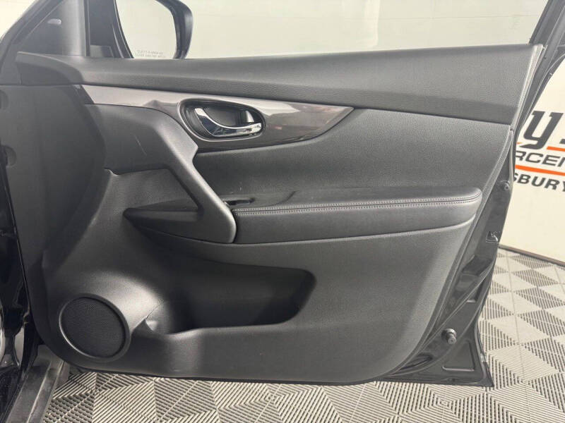 2019 Nissan Rogue S
