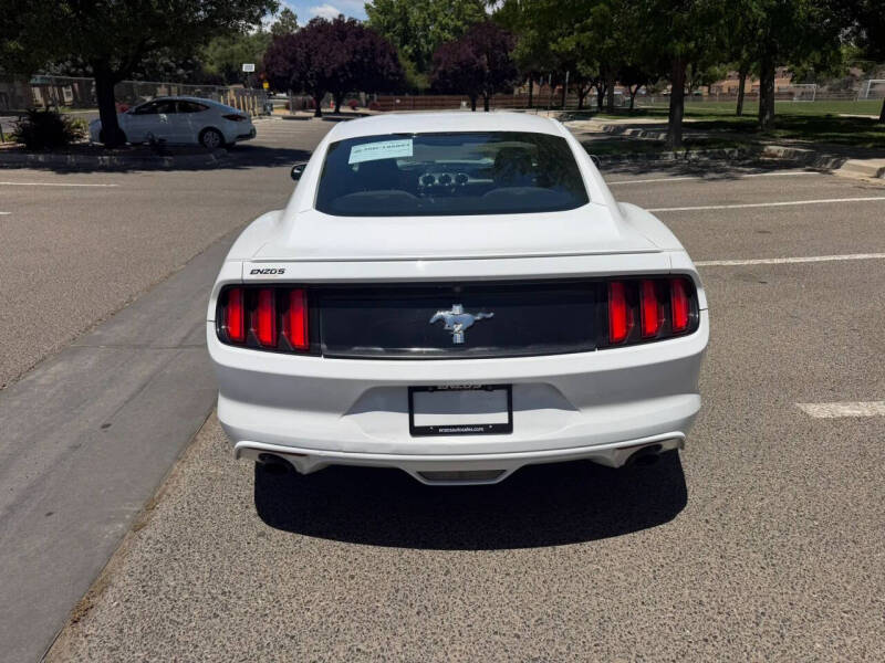 2016 Ford Mustang V6
